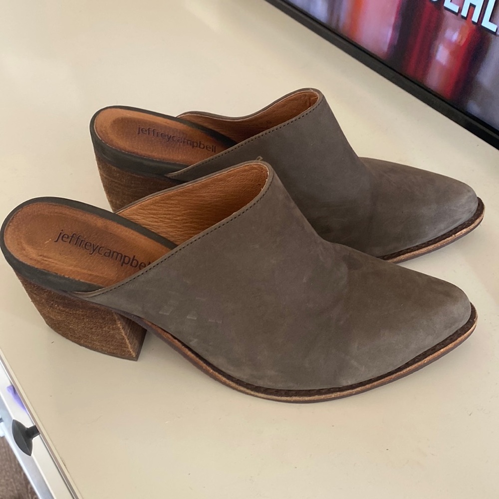 Jeffrey Campbell Favela-2 Western Mule Grey Naturel Suede Slip On Shoe